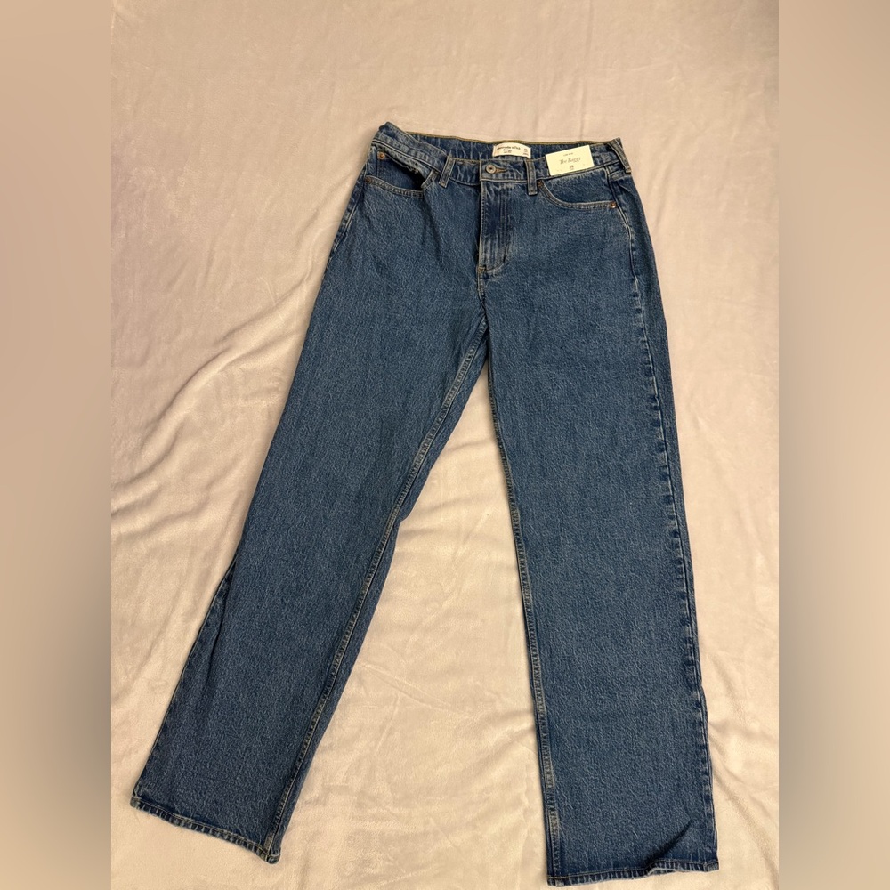 Abercrombie & Fitch Women’s Straight Blue Jeans 28 Long